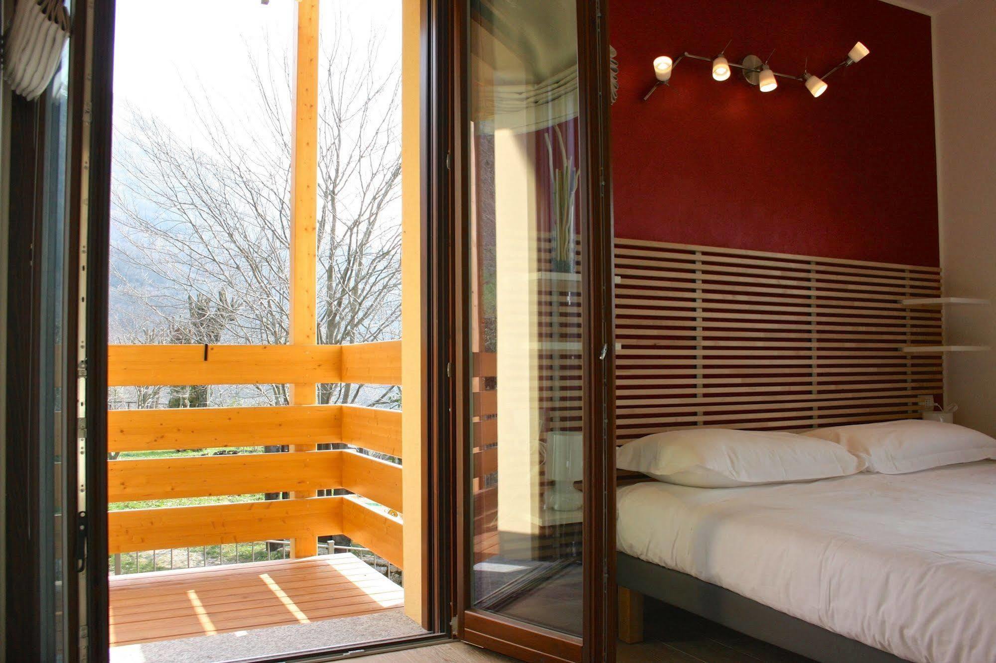 Agriturismo Deviscio Lecco Eksteriør bilde